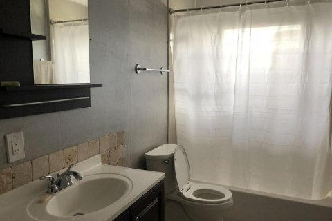 Appartement à louer à Deerfield Beach, Floride: 2 chambres, 157.93 m2 № 2193070 - photo 6