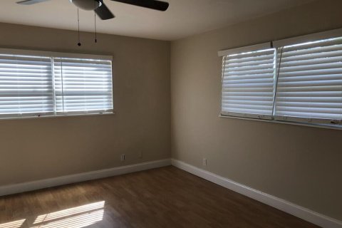 Appartement à louer à Deerfield Beach, Floride: 2 chambres, 157.93 m2 № 2193070 - photo 7