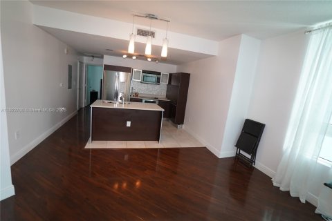 Condominio en venta en Miami, Florida, 1 dormitorio, 73.76 m2 № 1787120 - foto 7