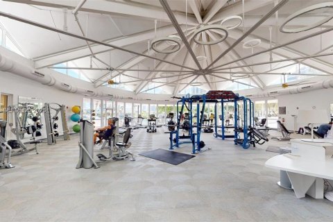 Condominio en alquiler en Hallandale Beach, Florida, 1 dormitorio, 92.9 m2 № 2044801 - foto 6