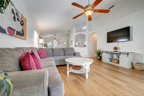 Villa ou maison à vendre à Davenport, Floride: 4 chambres, 157.93 m2 № 2352480 - photo 5