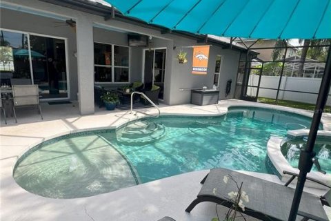 House in Ocoee, Florida 3 bedrooms, 175.4 sq.m. № 1888461 - photo 7