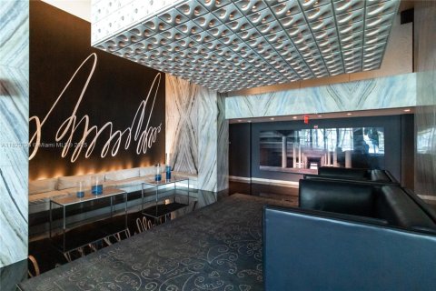 Condominio en alquiler en Miami, Florida, 3 dormitorios, 166.48 m2 № 1802452 - foto 26
