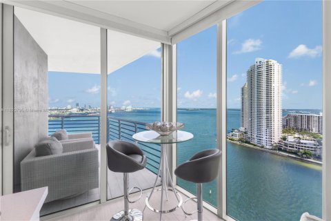Copropriété à louer à Miami, Floride: 3 chambres, 166.48 m2 № 1802452 - photo 1