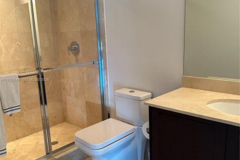 Condominio en alquiler en Sunny Isles Beach, Florida, 3 dormitorios, 135.73 m2 № 1995591 - foto 9