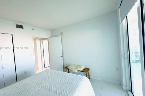 Condominio en alquiler en Sunny Isles Beach, Florida, 3 dormitorios, 135.73 m2 № 1995591 - foto 13