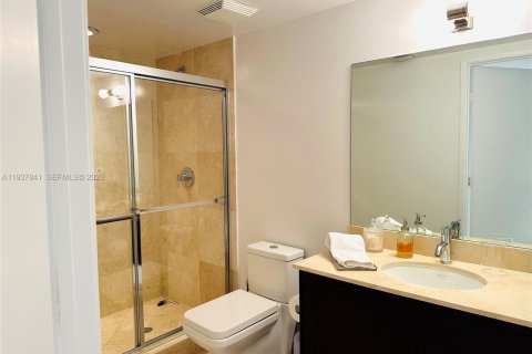 Condominio en alquiler en Sunny Isles Beach, Florida, 3 dormitorios, 135.73 m2 № 1995591 - foto 14