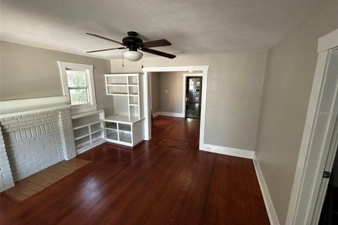 Villa ou maison à vendre à Tampa, Floride: 3 chambres, 95.32 m2 № 2422685 - photo 8