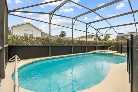 Casa en venta en Kissimmee, Florida, 4 dormitorios, 170.38 m2 № 2107198 - foto 28