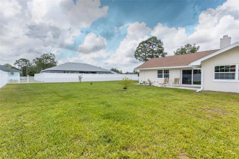 House in Palm Coast, Florida 3 bedrooms, 154.96 sq.m. № 1808046 - photo 10