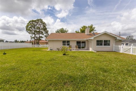 House in Palm Coast, Florida 3 bedrooms, 154.96 sq.m. № 1808046 - photo 12