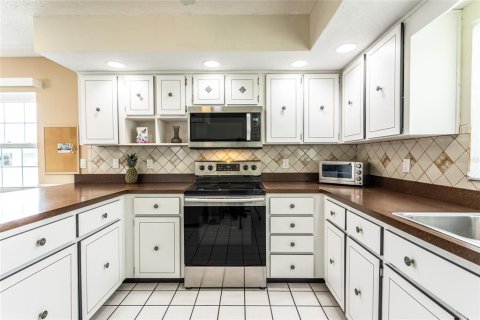 House in Palm Coast, Florida 3 bedrooms, 154.96 sq.m. № 1808046 - photo 24