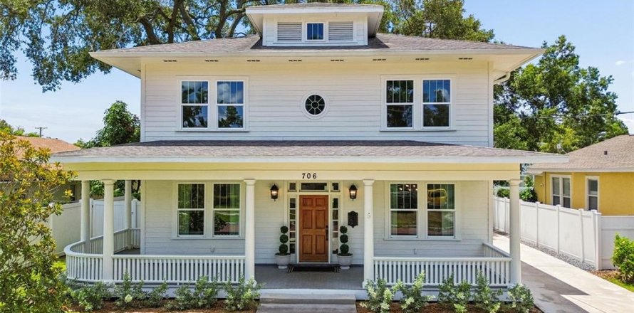 Casa en Tampa, Florida 4 dormitorios, 277.41 m2 № 2151623