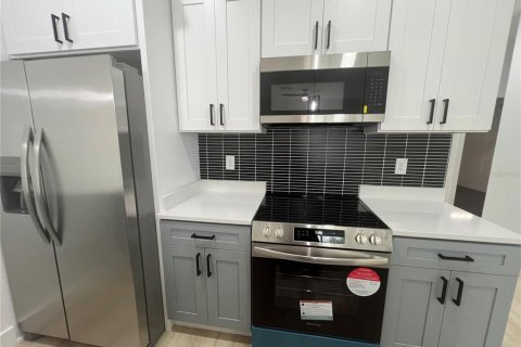 Appartement à louer à Port Charlotte, Floride: 3 chambres, 111.67 m2 № 2111647 - photo 7