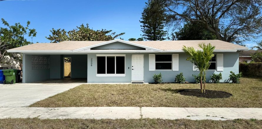 House in Fort Lauderdale, Florida 3 bedrooms, 115.66 sq.m. № 2190716