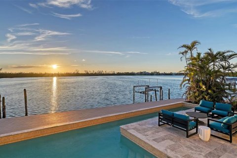 Villa ou maison à vendre à Sarasota, Floride: 4 chambres, 367.06 m2 № 1650270 - photo 13