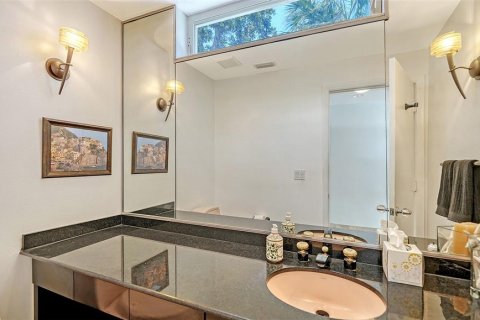 Villa ou maison à vendre à Sarasota, Floride: 4 chambres, 367.06 m2 № 1650270 - photo 15