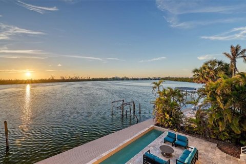Villa ou maison à vendre à Sarasota, Floride: 4 chambres, 367.06 m2 № 1650270 - photo 11