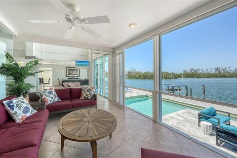 Villa ou maison à vendre à Sarasota, Floride: 4 chambres, 367.06 m2 № 1650270 - photo 9