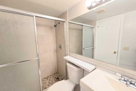Propiedad comercial en venta en West Palm Beach, Florida № 2434376 - foto 12