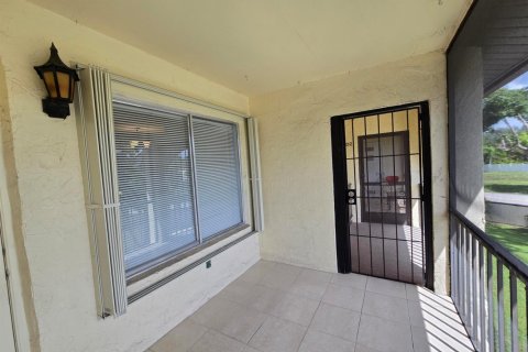 Propiedad comercial en venta en West Palm Beach, Florida № 2434376 - foto 4