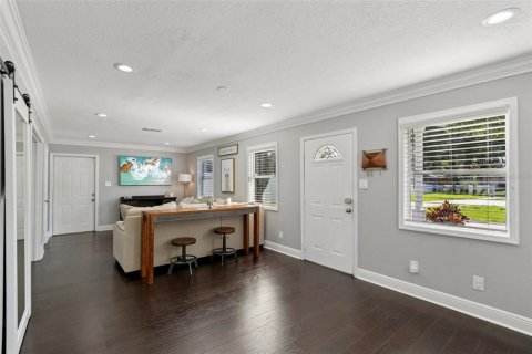 Casa en venta en Tampa, Florida, 3 dormitorios, 153.47 m2 № 1852480 - foto 3