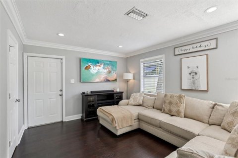 Casa en venta en Tampa, Florida, 3 dormitorios, 153.47 m2 № 1852480 - foto 5