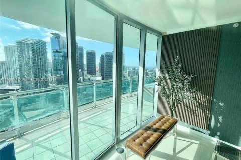 Condominio en venta en Miami, Florida, 3 dormitorios, 128.67 m2 № 1934566 - foto 15