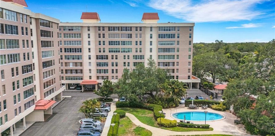 Condo à Tampa, Floride, 2 chambres № 2299294