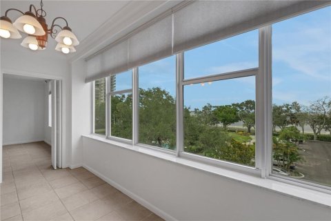 Copropriété à vendre à Tampa, Floride: 2 chambres, 136.19 m2 № 2299294 - photo 17