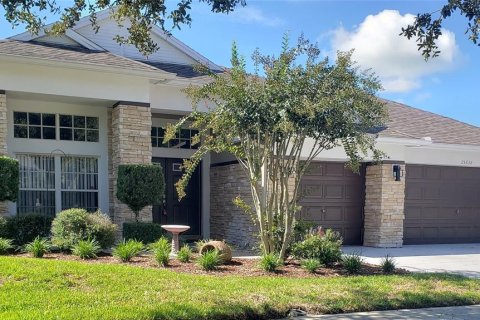Villa ou maison à Wesley Chapel, Floride 4 chambres, 306.76 m2 № 2375582