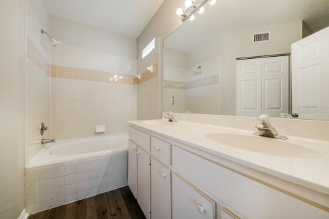 Casa en alquiler en Bradenton, Florida, 4 dormitorios, 191.38 m2 № 1917997 - foto 11