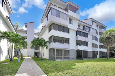 Купить кондоминиум в Майами, Флорида 2 спальни, 73.95м2, № 2086691 - фото 3