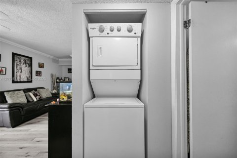 Купить кондоминиум в Майами, Флорида 2 спальни, 73.95м2, № 2086691 - фото 20