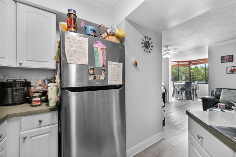 Купить кондоминиум в Майами, Флорида 2 спальни, 73.95м2, № 2086691 - фото 16