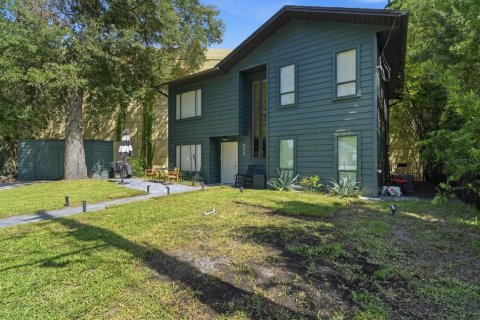 House in Orlando, Florida 3 bedrooms, 109.9 sq.m. № 2207215 - photo 8