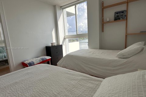 Condominio en venta en Miami Beach, Florida, 2 dormitorios, 100.8 m2 № 1896511 - foto 13