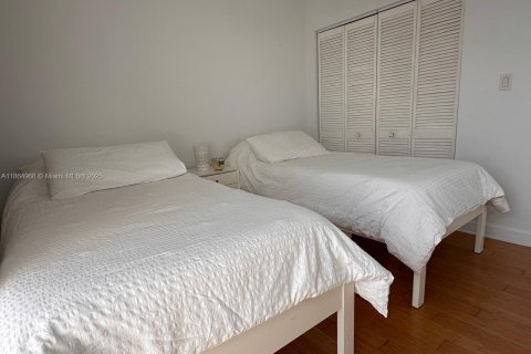 Condominio en venta en Miami Beach, Florida, 2 dormitorios, 100.8 m2 № 1896511 - foto 15