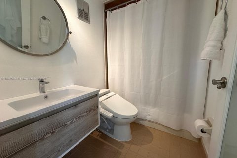 Condominio en venta en Miami Beach, Florida, 2 dormitorios, 100.8 m2 № 1896511 - foto 17