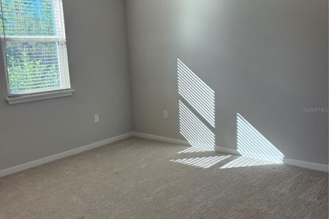 Villa ou maison à louer à Palm Coast, Floride: 4 chambres, 142.42 m2 № 2419623 - photo 6