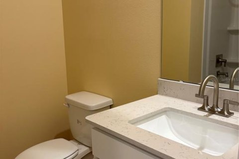 Villa ou maison à louer à Palm Coast, Floride: 4 chambres, 142.42 m2 № 2419623 - photo 12