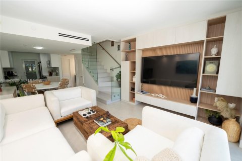 Touwnhouse à louer à Key Biscayne, Floride: 2 chambres, 96.8 m2 № 2001787 - photo 16