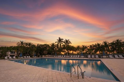 Touwnhouse à louer à Key Biscayne, Floride: 2 chambres, 96.8 m2 № 2001787 - photo 24