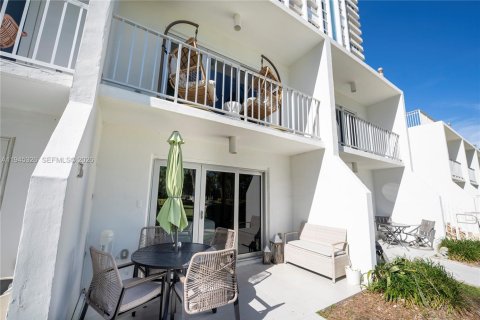 Touwnhouse à louer à Key Biscayne, Floride: 2 chambres, 96.8 m2 № 2001787 - photo 22