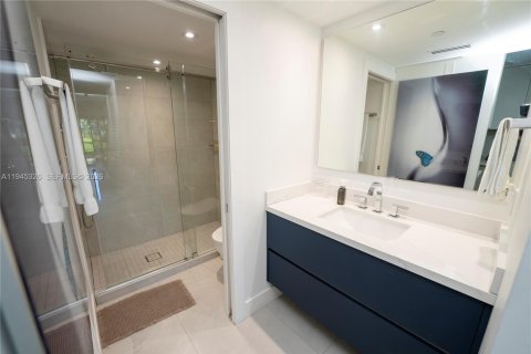 Touwnhouse à louer à Key Biscayne, Floride: 2 chambres, 96.8 m2 № 2001787 - photo 13