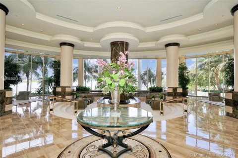 Condominio en venta en Aventura, Florida, 2 dormitorios, 177.44 m2 № 1994408 - foto 19
