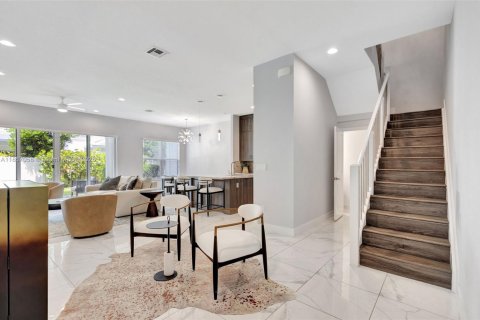 Adosado en venta en Palm Beach Gardens, Florida, 3 dormitorios, 199.18 m2 № 1896518 - foto 17