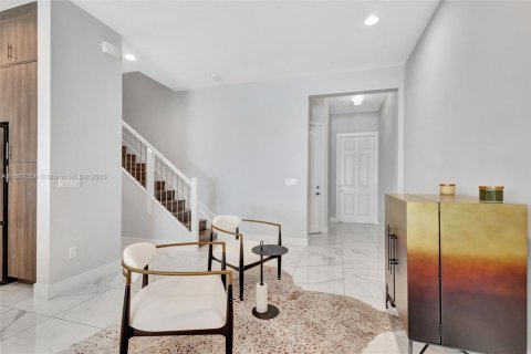 Adosado en venta en Palm Beach Gardens, Florida, 3 dormitorios, 199.18 m2 № 1896518 - foto 23