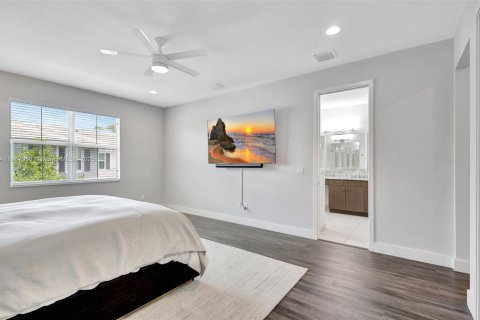 Adosado en venta en Palm Beach Gardens, Florida, 3 dormitorios, 199.18 m2 № 1896518 - foto 27