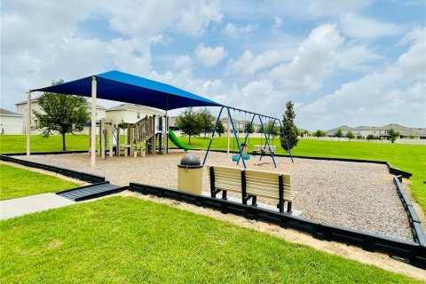 Купить виллу или дом в Миннеола, Флорида 11 комнат, 430.88м2, № 1886958 - фото 6